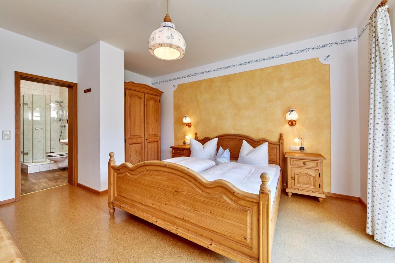 Alloggio per agriturismo Gaestehaus-bauernhof Buchwieser Unterammergau